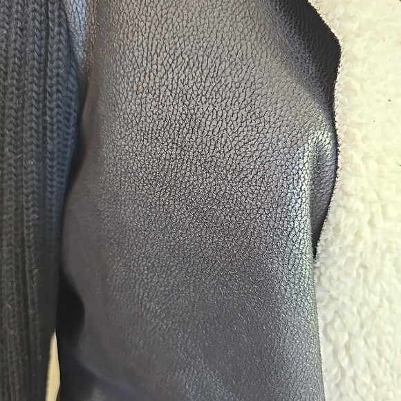 Sam Edelman Black Joya Faux Leather Sherpa Lined Toggle Open Jacket Size M - Picture 5 of 10